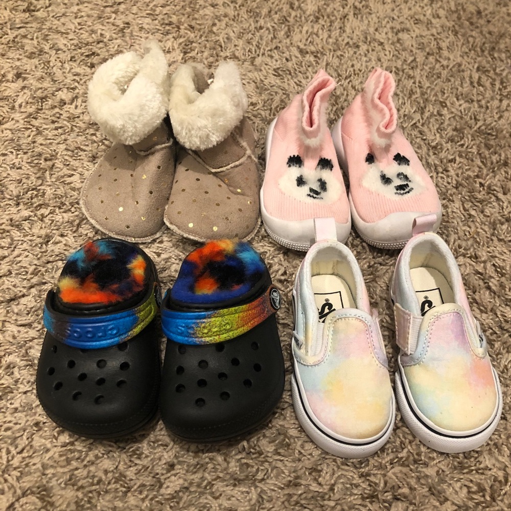 Baby shoes bundle